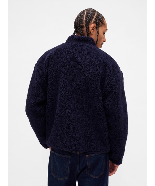 GAP(ギャップ)の「ボア オーバーサイズ GAPロゴ ジップアップジャケット(その他アウター・メンズ・ネイビー/ワイン/ブラック・XL/L/M/S/XS)」の13枚目の写真