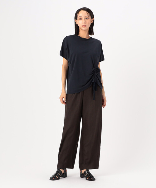 Gabardine K.T(ギャバジンケーティー)の「〔 +サイズ 〕 和紙ジャージー ブラウス仕立てのカットソー(Tシャツ/カットソー・レディース・オフホワイト・13号)」の6枚目の写真