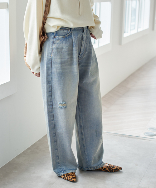 Spick & Span（スピックアンドスパン）の「《WEB限定 / 追加》5 1/2 TUCKBARREL DENIM（デニムパンツ・レディース・ブルー系その他/サックスブルー・28/27）」の18枚目の写真