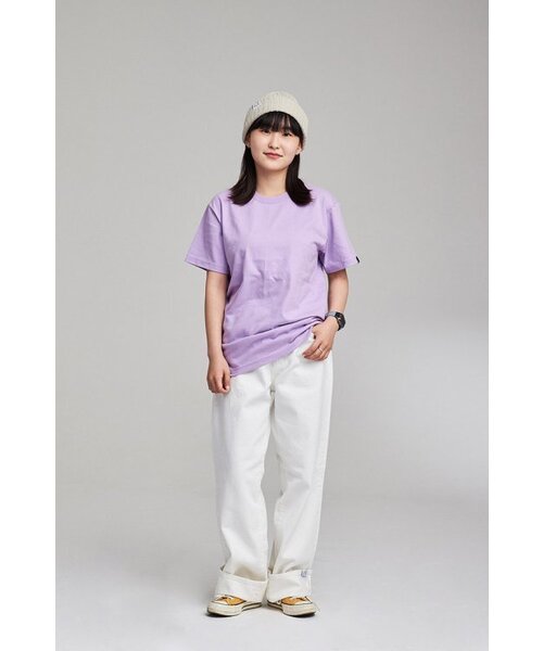 APOSTROPHE COMMA(アポストロフィコンマ)の「リバーシブルラベル無地半袖Tシャツ(ライトパープル)(Tシャツ/カットソー・メンズ・ラベンダー・MEDIUM/SMALL/X-LARGE/LARGE)」の5枚目の写真