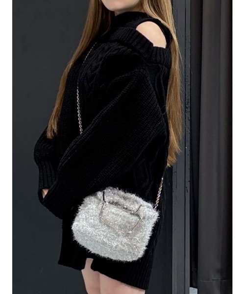 AZUL by moussy(アズールバイマウジー)の「ラメシャギーメタルハンドルバッグ【着用画像あり】(ショルダーバッグ・レディース・ブラック/シルバー・FREE)」の19枚目の写真