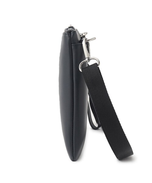 tk.TAKEO KIKUCHI（ティーケータケオキクチ）の「【WEB限定】レザー2WAYサコッシュバッグ（ショルダーバッグ・メンズ・ネイビー/ダークブラウン/ブラック・00）」の7枚目の写真