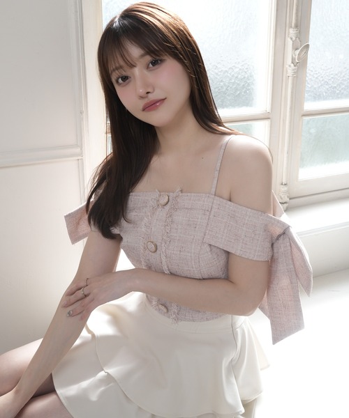 LIPSERVICE（リップサービス）の「サイドリボンオフショルトップス（Tシャツ/カットソー・レディース・ブラック/ピンク/アイボリー/その他1/ブルー・FREE）」の4枚目の写真