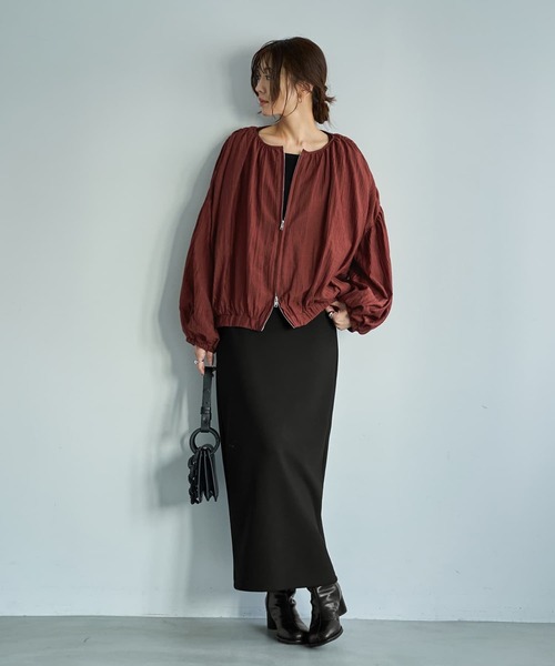STYLE DELI(スタイルデリ)の「新補正リブ◆デコルテあきニットトップス(ニット/セーター・レディース・ブラック/ネイビー/ダークグレー/レッド/ホワイト・FREE)」の20枚目の写真
