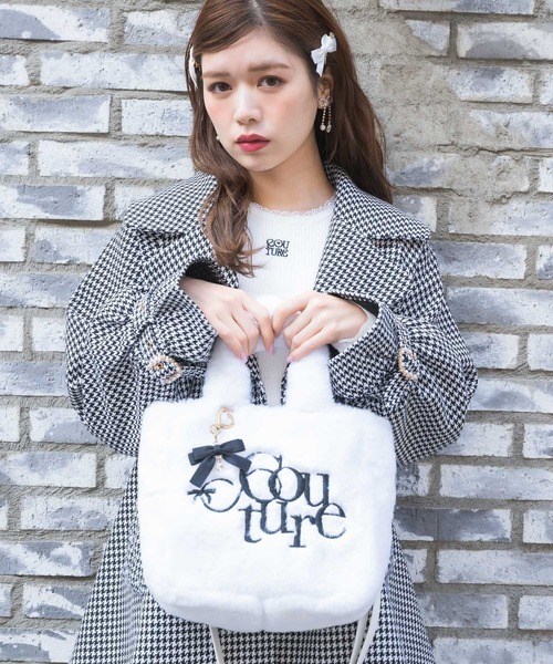 couture BY ROJITA(クチュールバイロジータ)の「ファートートバッグ(トートバッグ・レディース・ブルー/ブラック/ホワイト・FREE)」の15枚目の写真