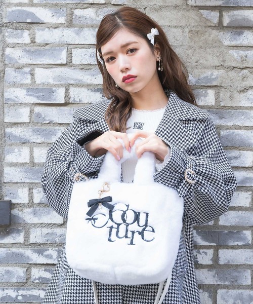 couture BY ROJITA(クチュールバイロジータ)の「ファートートバッグ(トートバッグ・レディース・ブルー/ブラック/ホワイト・FREE)」の14枚目の写真