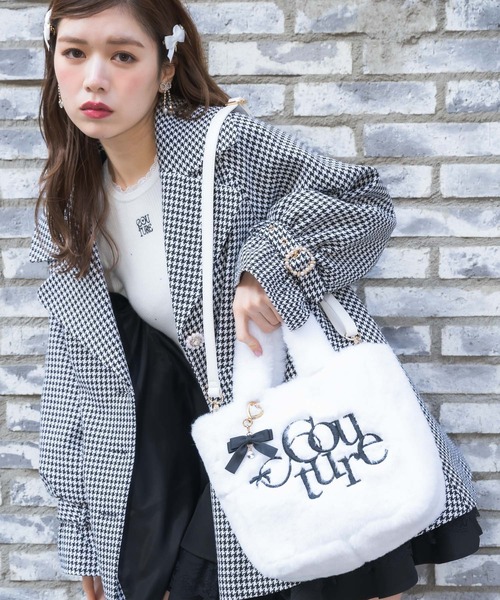 couture BY ROJITA(クチュールバイロジータ)の「ファートートバッグ(トートバッグ・レディース・ブルー/ブラック/ホワイト・FREE)」の8枚目の写真