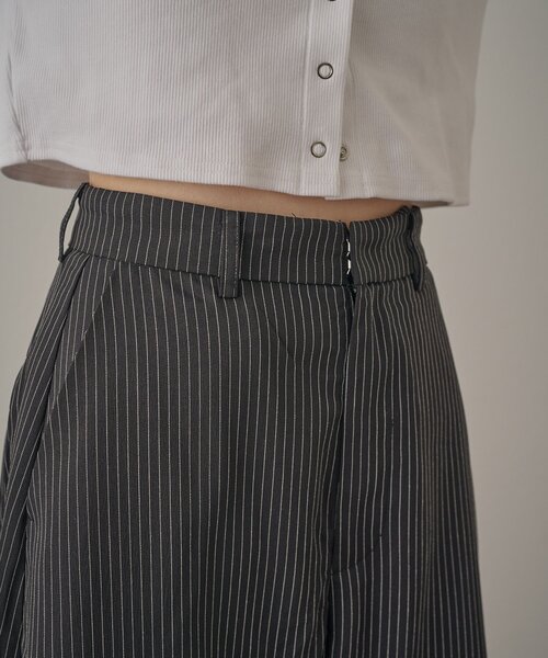 mline（エムライン）の「[mline]フラップウエスト スラックス（その他パンツ・レディース・ブラック/グレー・1/2）」の21枚目の写真