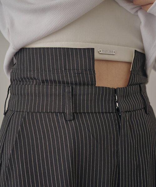 mline（エムライン）の「[mline]フラップウエスト スラックス（その他パンツ・レディース・ブラック/グレー・1/2）」の22枚目の写真