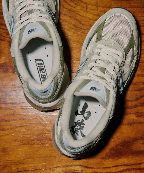 NEW BALANCE(ニューバランス)の「New Balance U20105K7 / ニューバランス U20105K7【SP】(スニーカー・メンズ・ライトオリーブ・25.5cm/25.0cm/24.5cm/24.0cm/23.5cm/29.0cm/28.5cm/28.0cm/27.5cm/27.0cm/26.5cm/23.0cm/30.0cm/26.0cm)」の4枚目の写真