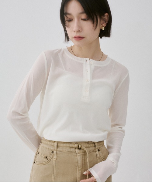 hunch(ハンチ)の「ヘンリーネック シアーレイヤードトップス(Tシャツ/カットソー・レディース・ブラック×グレー/ホワイト×ホワイト/ベージュ系その他/グレー×ホワイト/グレー×ピンク/グレー×サックスブルー・FREE)」の8枚目の写真