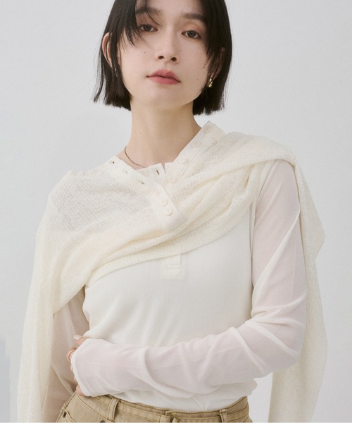 hunch(ハンチ)の「ヘンリーネック シアーレイヤードトップス(Tシャツ/カットソー・レディース・ブラック×グレー/ホワイト×ホワイト/ベージュ系その他/グレー×ホワイト/グレー×ピンク/グレー×サックスブルー・FREE)」の9枚目の写真