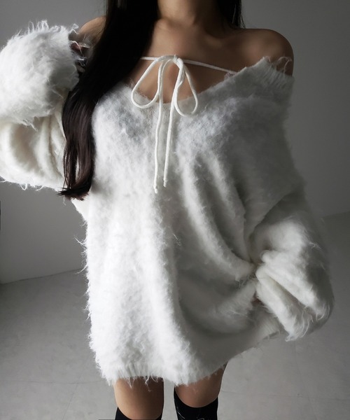 me+em select(ミームセレクト)の「【 3color 】ストラップリボンオフショルオーバーシャギーニット / strap ribbon off shoulder over shaggy knit(ニット/セーター・レディース・ホワイト/ブラック/グレー・FREE)」の22枚目の写真