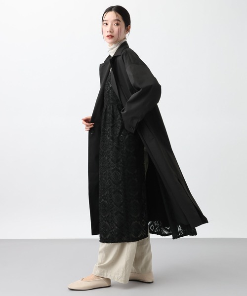 studio CLIP（スタディオクリップ）の「《natural by clip》ロングライトコート[プチサイズあり]（チェスターコート・レディース・ベージュ/ブラック・PF/FREE）」の11枚目の写真