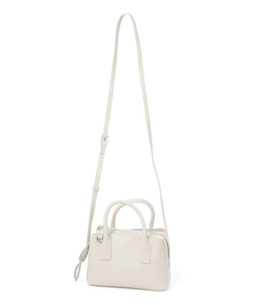 studio CLIP(スタディオクリップ)の「スクエア3ROOMボストンバッグ(トートバッグ・レディース・ブラック/ブラウン/グリーン/アイボリー・FREE)」の5枚目の写真