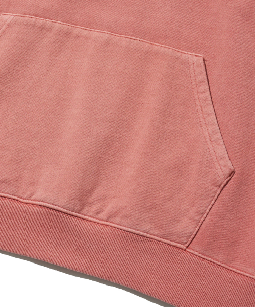 BROWNBREATH（ブラウンブレス）の「PIGMENT TAG HOODIE - INDY PINK（パーカー・レディース・その他・S/M/L/XL）」の6枚目の写真