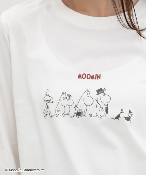Honeys(ハニーズ)の「ムーミン/長袖Tシャツ(Tシャツ/カットソー・レディース・ホワイト×ピンク/ライトブルー/オフホワイト/スミクロ/ホワイト×ネイビー・M/LL/S/L)」の1枚目の写真