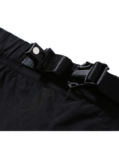 MOIF（モイフ）の「[SS25] UNIFORM SHORTS / BLACK NC（その他パンツ・メンズ・その他・S/M）」の5枚目の写真