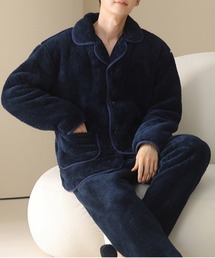 Fun & Daily（ファンアンドデイリー）の「F&D : もこもこボタンルームウェアセットアップ（上下セット）（ルームウェア/パジャマ）」