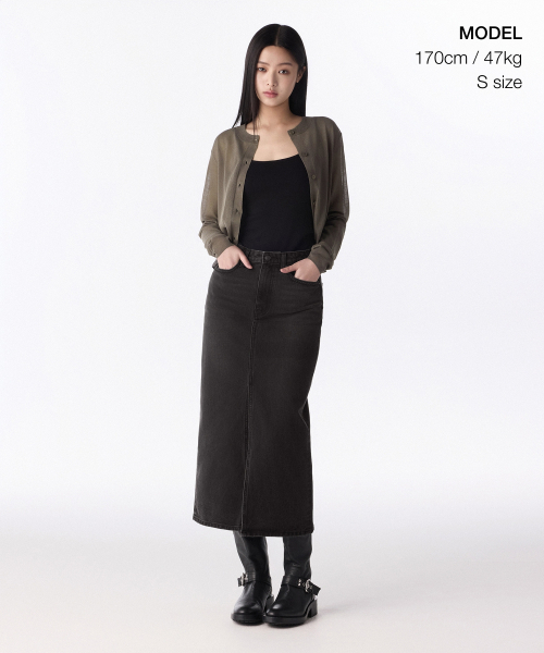 MUSINSA STANDARD WOMAN（ムシンサスタンダードウーマン）の「ウィメンズ フロントスリットデニムロングスカート [ラスティブラック]（スカート・レディース・その他・SMALL/MEDIUM/LARGE/X-SMALL）」の2枚目の写真