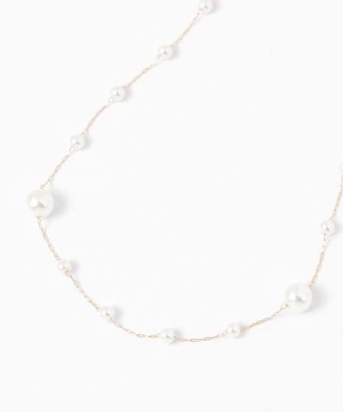 GLOBAL WORK（グローバルワーク）の「ガラスパールロングネックレス/637841（ネックレス・レディース・シルバー/ゴールド・FREE）」の2枚目の写真
