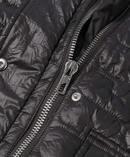 GANNI（ガニー）の「Shiny Quilt Midi Jacket（その他アウター・レディース・その他・XXS/XS/S/M）」の4枚目の写真
