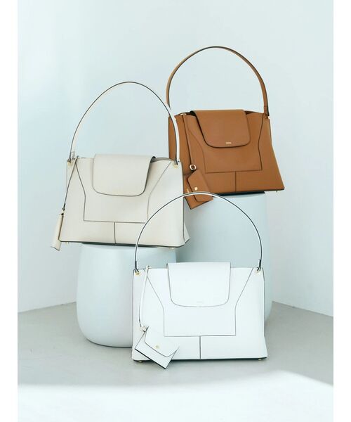 TONAL（トーナル）の「《14inchPC/A4対応/パスケース付》フェイクレザーWideトートバッグ（トートバッグ・レディース・オフホワイト/ライトグレー/キャメル・FREE）」の14枚目の写真