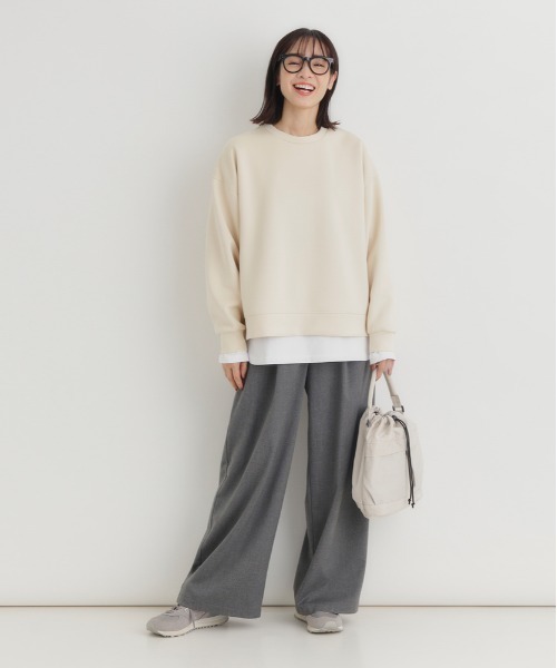 Right-on（ライトオン）の「【HONEYSUCKLE ROSE】ポンチスリットプルオーバー (シワ防止 / 体型カバー / 着回し抜群)（スウェット・レディース・ブラック/オフホワイト/グレー/ブラウン・S/M/L）」の18枚目の写真