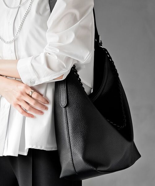 rps（アールピーエス）の「チェーンショルダーＢＡＧ（ショルダーバッグ・レディース・ブラック/グレイッシュベージュ・フリー）」の7枚目の写真