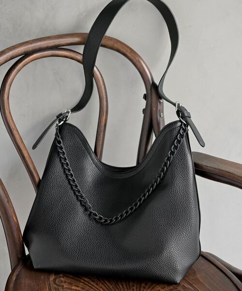 rps（アールピーエス）の「チェーンショルダーＢＡＧ（ショルダーバッグ・レディース・ブラック/グレイッシュベージュ・フリー）」の9枚目の写真