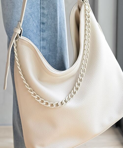 rps（アールピーエス）の「チェーンショルダーＢＡＧ（ショルダーバッグ・レディース・ブラック/グレイッシュベージュ・フリー）」の12枚目の写真