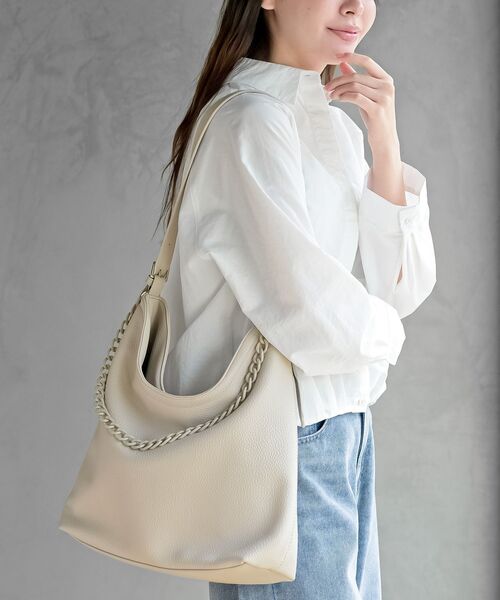 rps（アールピーエス）の「チェーンショルダーＢＡＧ（ショルダーバッグ・レディース・ブラック/グレイッシュベージュ・フリー）」の14枚目の写真