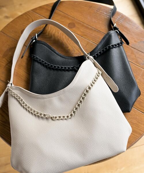 rps（アールピーエス）の「チェーンショルダーＢＡＧ（ショルダーバッグ・レディース・ブラック/グレイッシュベージュ・フリー）」の16枚目の写真