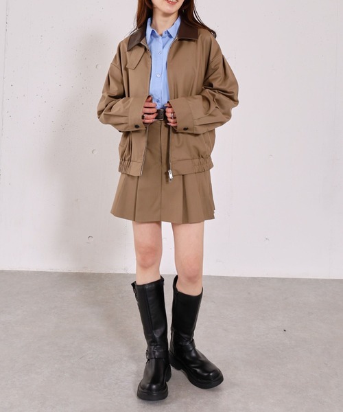 archives(アルシーヴ)の「2wayレザーカラーブルゾン(ブルゾン・レディース・ベージュ/チャコールグレー・MEDIUM)」の6枚目の写真