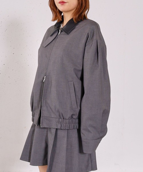 archives(アルシーヴ)の「2wayレザーカラーブルゾン(ブルゾン・レディース・ベージュ/チャコールグレー・MEDIUM)」の13枚目の写真