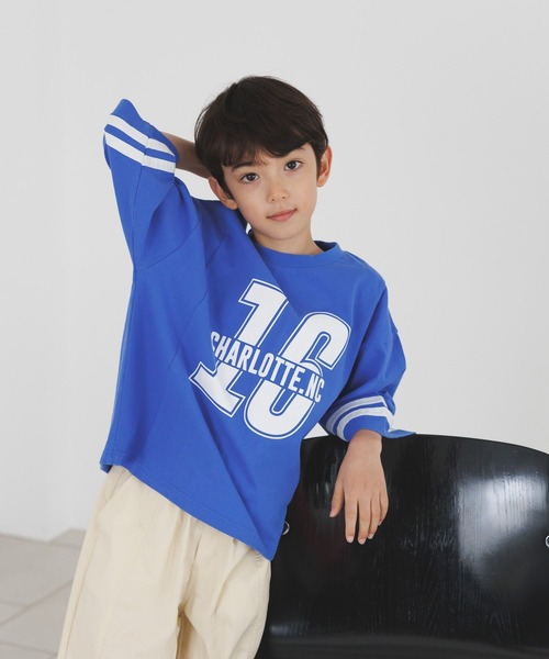 BAYFLOW（ベイフロー）の「[USED風!コーデの主役に♪]ナンバリングT(KIDS)（Tシャツ/カットソー・キッズ・ブルー/レッド/ブラック・150cm/130cm/110cm）」の2枚目の写真