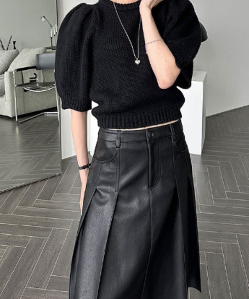 FREE STYLISTS（フリー スタイリスト）の「YUGA_YGMC　Korean-style PU leather wide pleated skirt（スカート・レディース・キャメル/ブラック・M/S/L）」の10枚目の写真