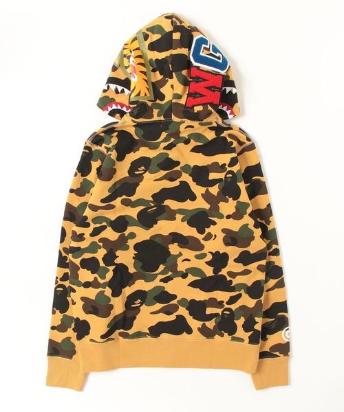 A BATHING APE(アベイシングエイプ)の「1ST CAMO SHARK FULL ZIP HOODIE(パーカー・メンズ・グリーン/イエロー・XXX-LARGE/MEDIUM/LARGE/X-LARGE/XX-LARGE/SMALL)」の7枚目の写真