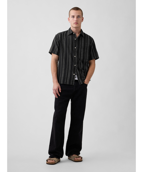 GAP（ギャップ）の「テクスチャー コットンリネンシャツ（シャツ/ブラウス・メンズ・ブラウン/ブラック系その他/ブラック・XS/S/M/L/XL）」の11枚目の写真