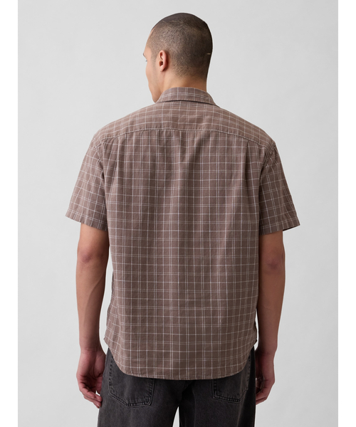 GAP（ギャップ）の「テクスチャー コットンリネンシャツ（シャツ/ブラウス・メンズ・ブラウン/ブラック系その他/ブラック・XS/S/M/L/XL）」の12枚目の写真