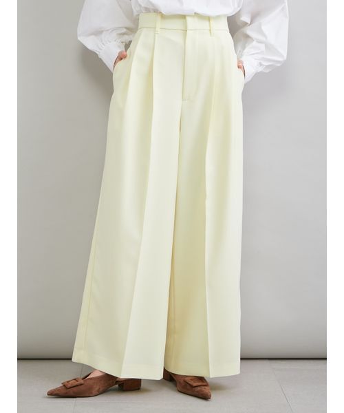 Mila Owen（ミラオーウェン）の「【井桁さんコラボ】２タックワイドパンツ（その他パンツ・レディース・ホワイト/イエロー/ブラウン・0/00/1）」の3枚目の写真
