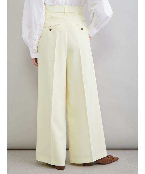 Mila Owen（ミラオーウェン）の「【井桁さんコラボ】２タックワイドパンツ（その他パンツ・レディース・ホワイト/イエロー/ブラウン・0/00/1）」の6枚目の写真