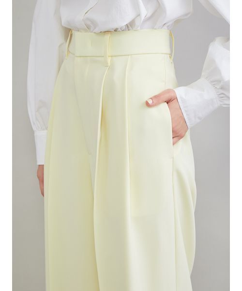 Mila Owen（ミラオーウェン）の「【井桁さんコラボ】２タックワイドパンツ（その他パンツ・レディース・ホワイト/イエロー/ブラウン・0/00/1）」の9枚目の写真