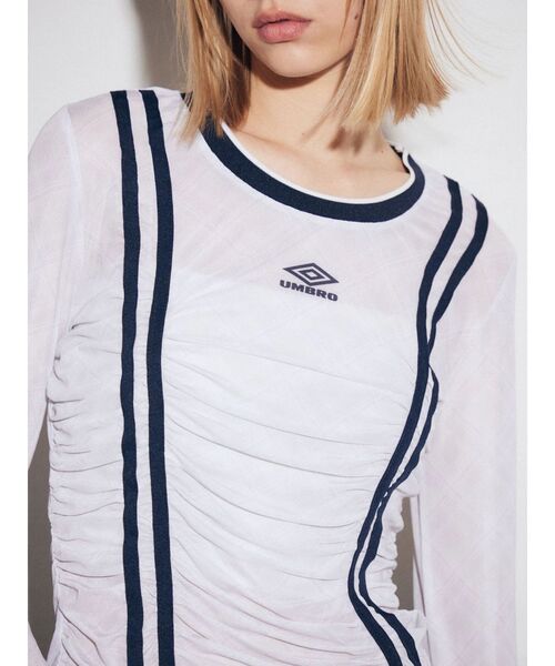 UMBRO（アンブロ）の「【UMBRO×EMODA】シアーロングスリーブTシャツ（Tシャツ/カットソー・レディース・アイボリー/ブラック・FREE）」の4枚目の写真
