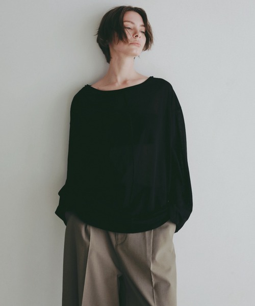 ETRE TOKYO(エトレトウキョウ)の「【ZOZO限定カラー】センターピンタックシアーロンTee(Tシャツ/カットソー・レディース・ブラック/ホワイト/アイボリー/ブルー・FREE)」の12枚目の写真