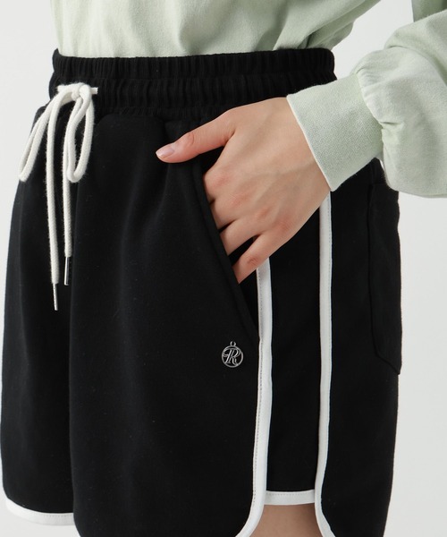 repipi armario（レピピ アルマリオ）の「パイピングスウェットショートパンツ（スウェットパンツ・キッズ・ライム/ピンク/カモフラージュ/ブラック/杢グレー・SMALL/MEDIUM/LARGE）」の22枚目の写真