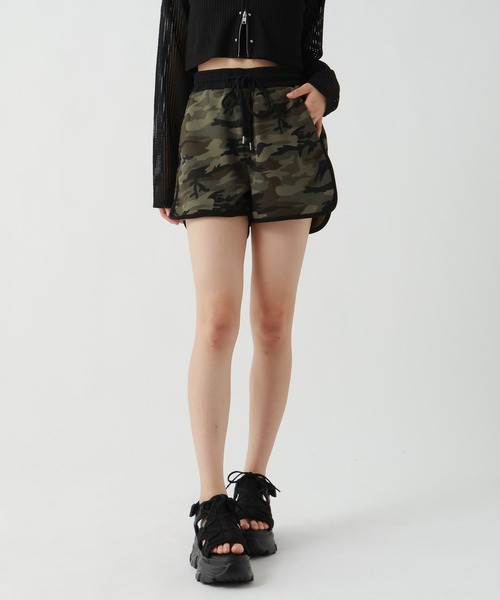 repipi armario（レピピ アルマリオ）の「パイピングスウェットショートパンツ（スウェットパンツ・キッズ・ライム/ピンク/カモフラージュ/ブラック/杢グレー・SMALL/MEDIUM/LARGE）」の17枚目の写真