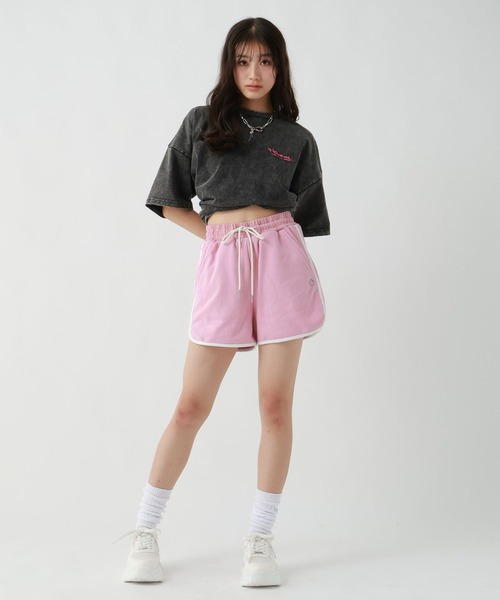 repipi armario（レピピ アルマリオ）の「パイピングスウェットショートパンツ（スウェットパンツ・キッズ・ライム/ピンク/カモフラージュ/ブラック/杢グレー・SMALL/MEDIUM/LARGE）」の11枚目の写真