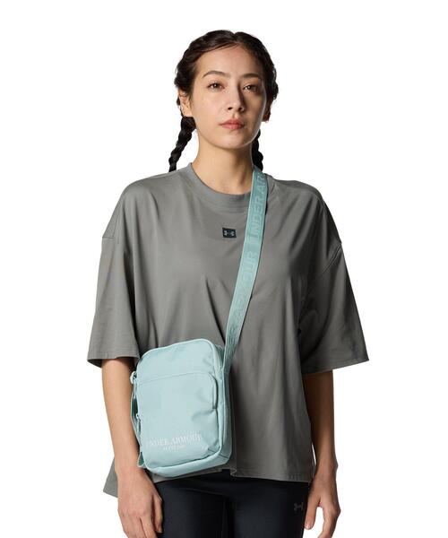 UNDER ARMOUR(アンダーアーマー)の「UAルードン ライト クロスボディ(ライフスタイル/メンズ/レディース)(ショルダーバッグ・レディース・ブルー系・ONESIZE)」の5枚目の写真