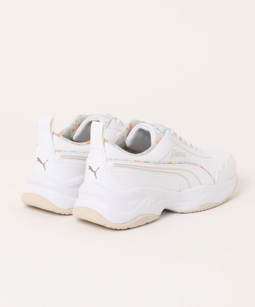 PUMA(プーマ)の「PUMA プーマ CILIA MODE FLOWER レディーススニーカー 厚底(シリアモードフラワー) 407398(スニーカー・レディース・ホワイト・22.5cm/23.0cm/23.5cm/24.0cm/24.5cm/25.0cm)」の3枚目の写真